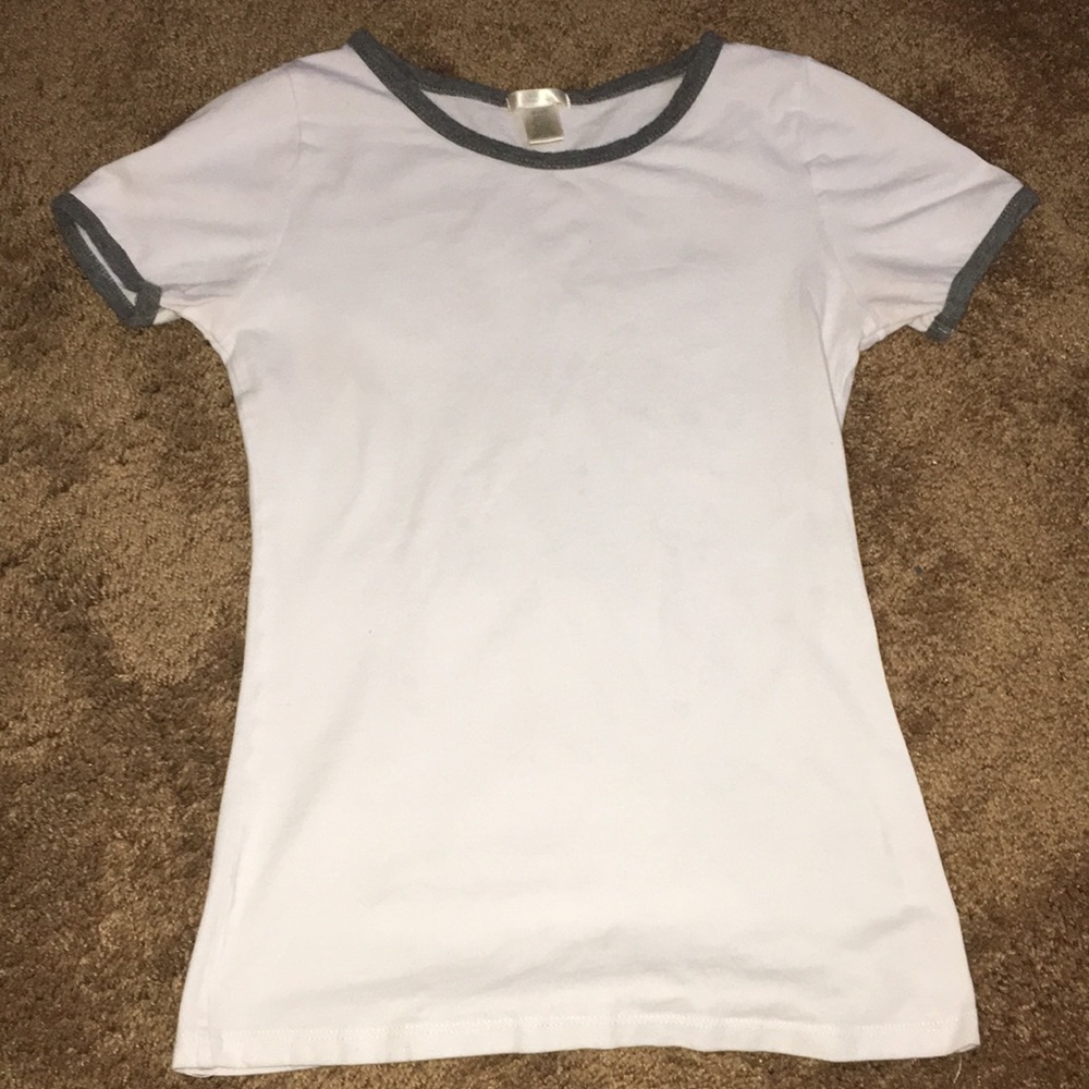 short sleeve shirt